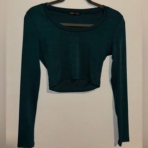 emerald green cropped long sleeve top